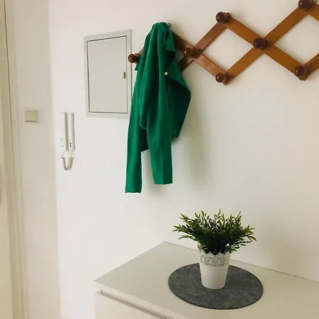 Zentrale 1 1/2 Zimmer Apartment *